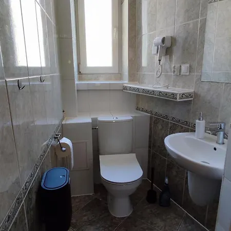 Centrum Poznania Mtp - 96 M2, 3 Lazienki Appartement Poznań