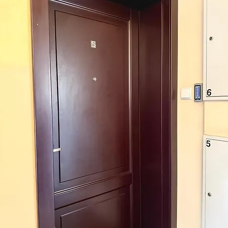 Mtp Centrum Z 3 Lazienkami * Poznań