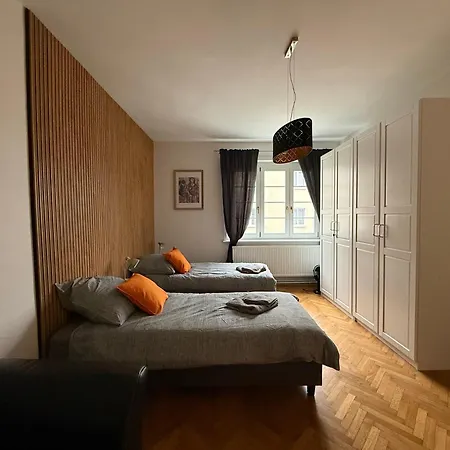 Mtp Centrum Z 3 Lazienkami * Poznań