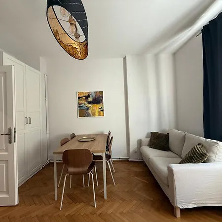 Mtp Centrum Z 3 Lazienkami Poznań